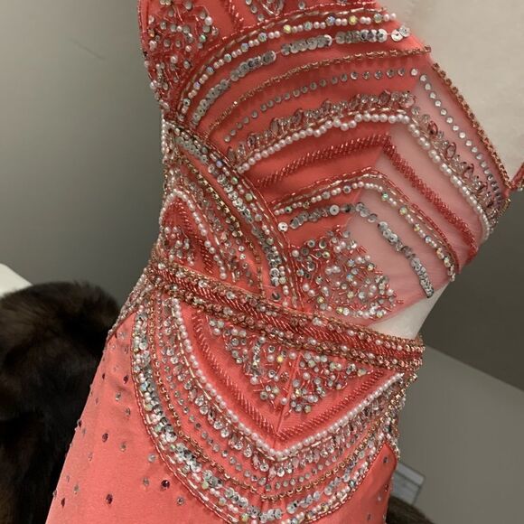 New Stunning Sequins & beads Fishtail Evening Dress - Picture 11 of 16